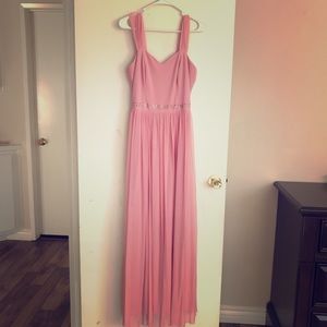 Beautiful long dress 💕